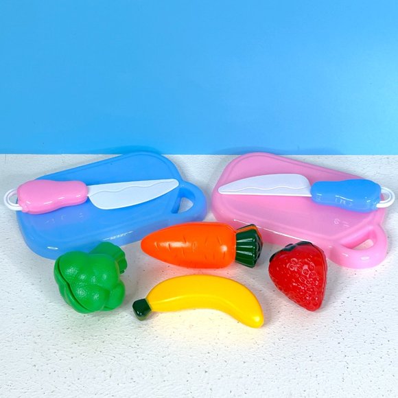 Lot of Toy Pretend‎ Play Sliceable Food Plastic Toy Knives & Cutting Boards - Picture 1 of 7